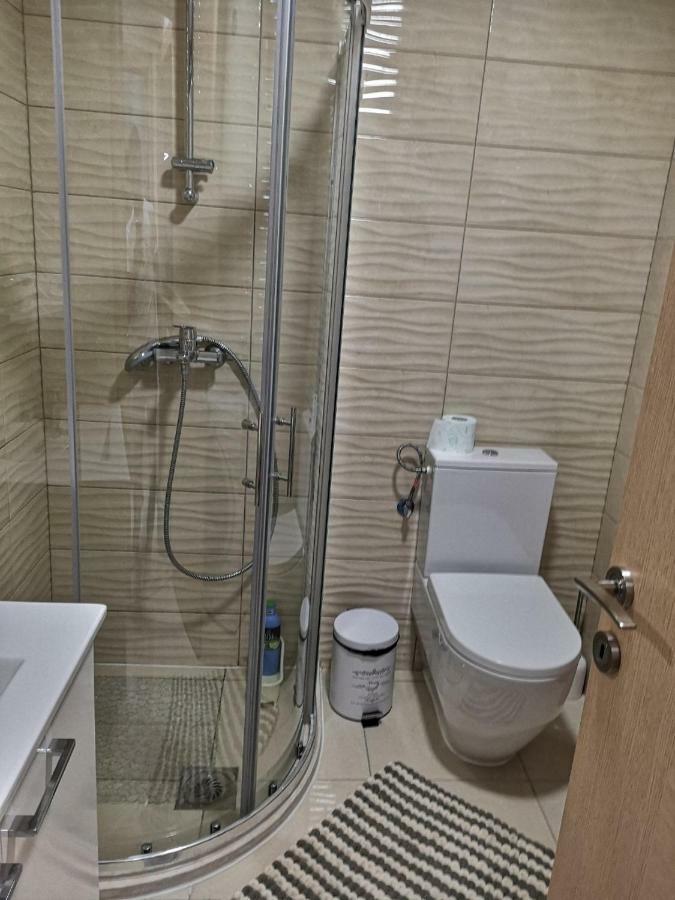 Lux Flatiron * Skopje